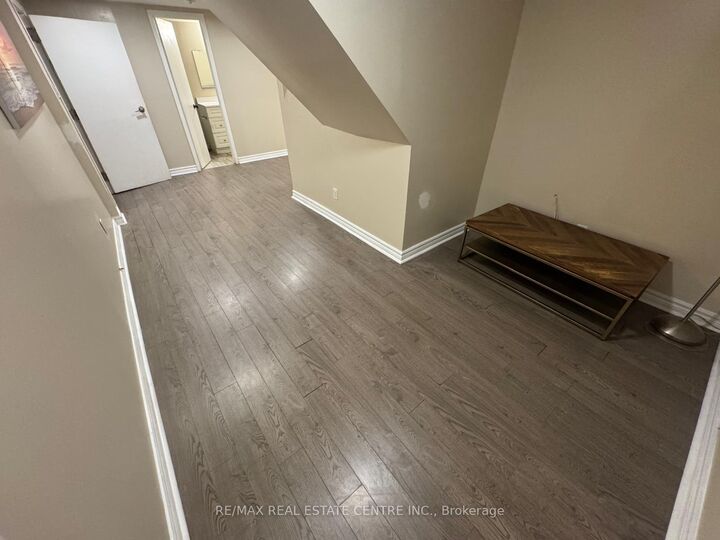 Property Photo:  546 Laurier Crescent Basement  ON L1V 4P9 