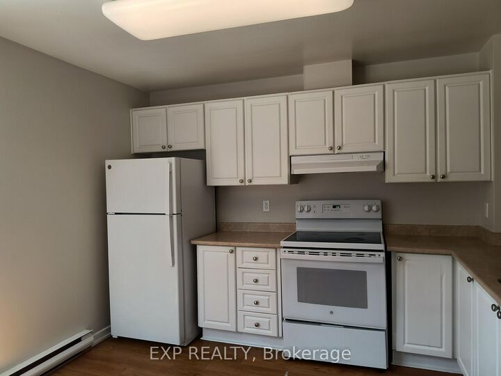 Property Photo:  1310 Richmond Road 003  ON K2B 8L3 