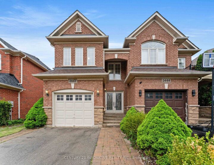Property Photo: 2442 Felhaber Crescent ON L6H 7N8