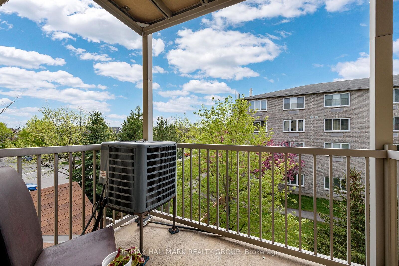 Property Photo: 500 Stonefield Private 6 ON K2G 4R3