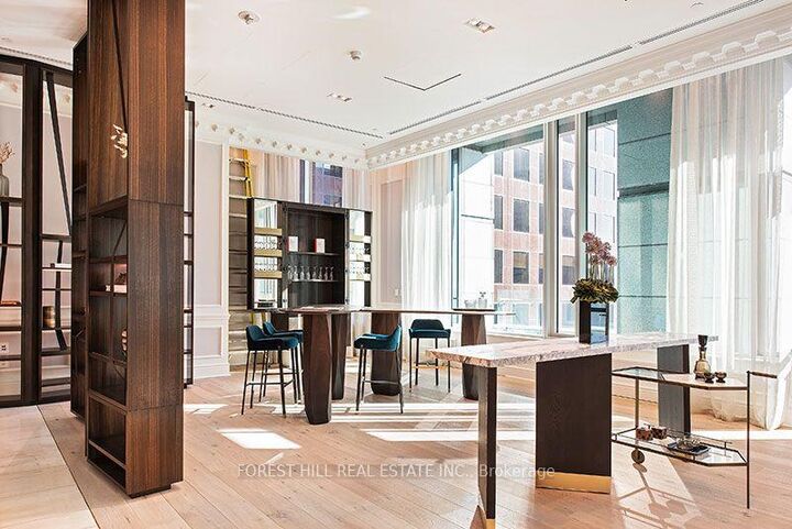 Property Photo: 311 Bay Street 3901 ON M5H 4G5