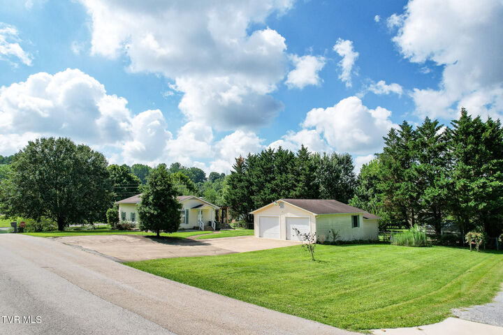 Property Photo:  134 Hopeville Avenue  TN 37745 