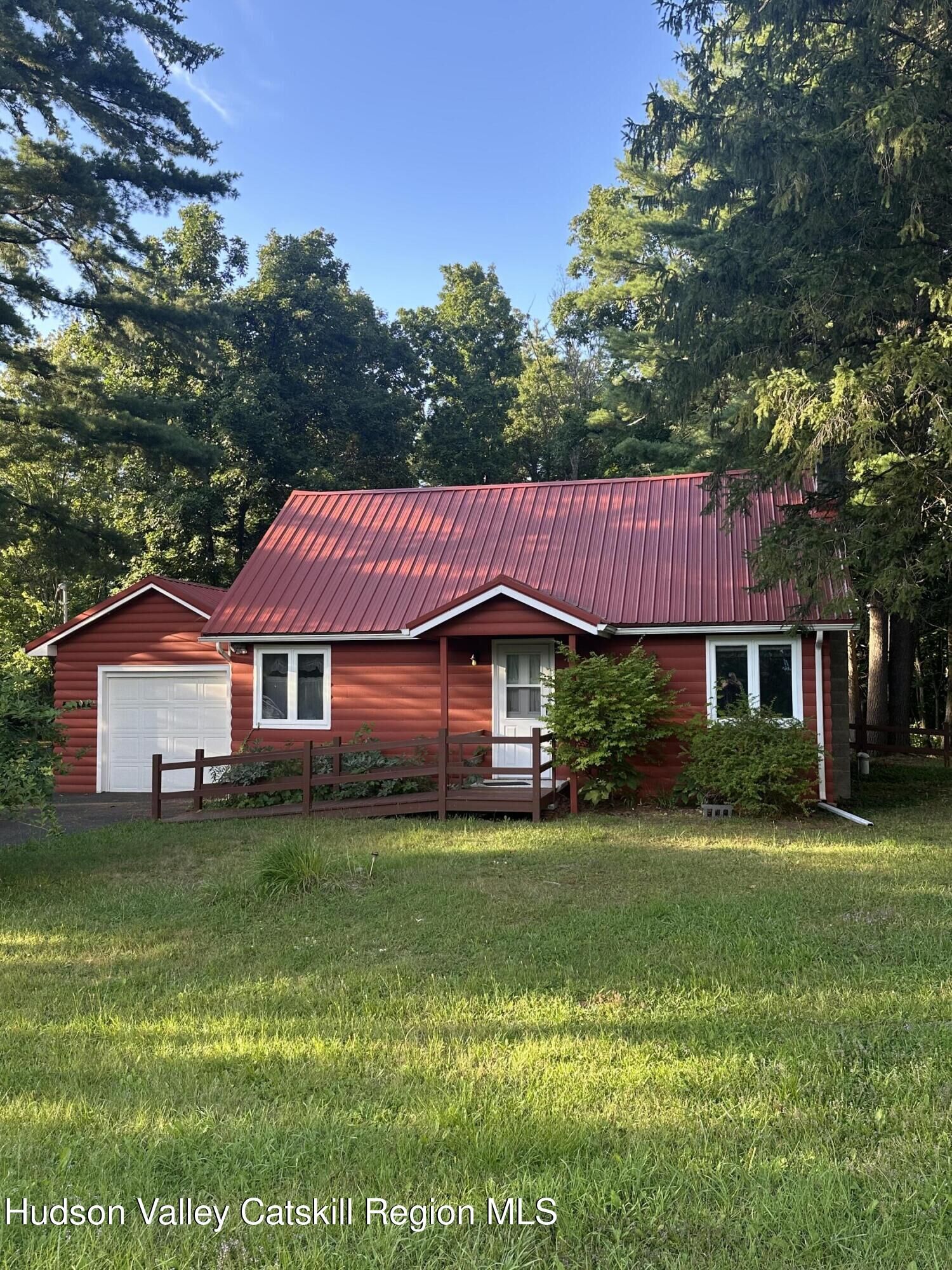 Property Photo: 52 Sunset NY 12083