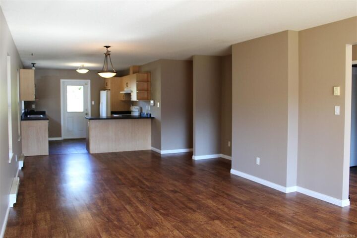 Property Photo: 3381 Coniston Cres BC V0R 1S0