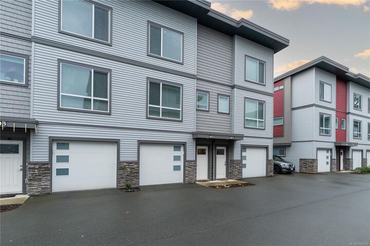 Property Photo:  3351 Luxton Rd #402  BC V9C 0P2 
