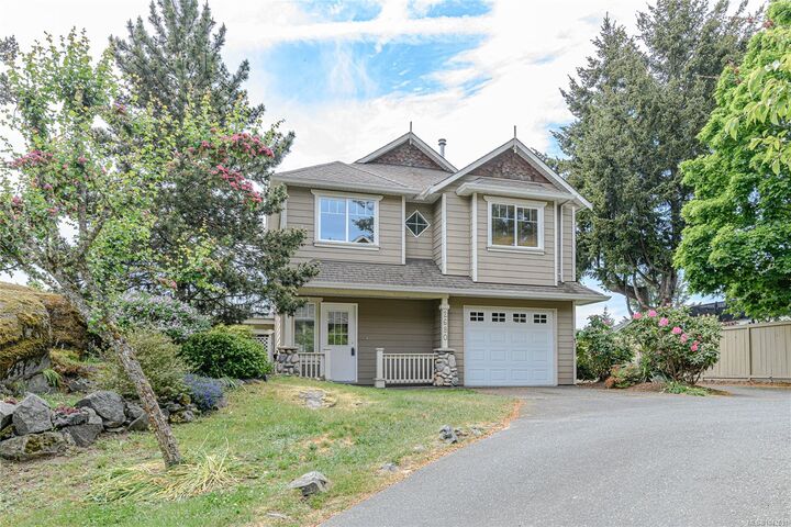 Property Photo: 2680 Millpond Terr BC V9B 6A4