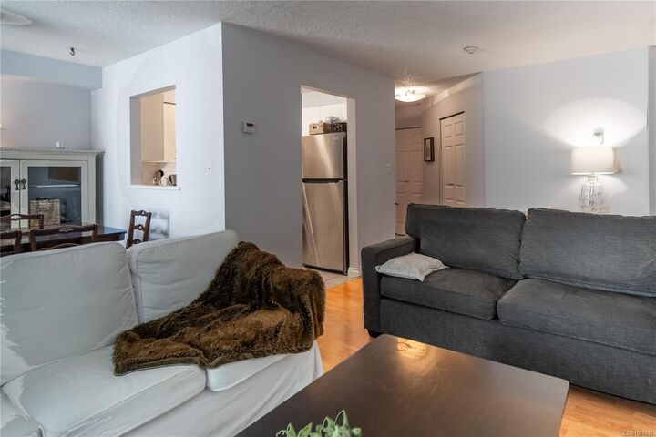 Property Photo:  832 Fisgard St #304  BC V8W 1S1 