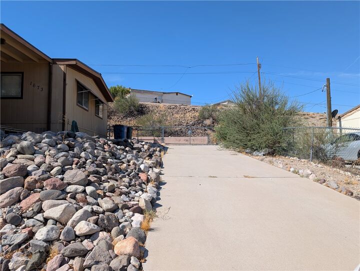 Property Photo:  1673 Sierra Vista Drive  AZ 86442 