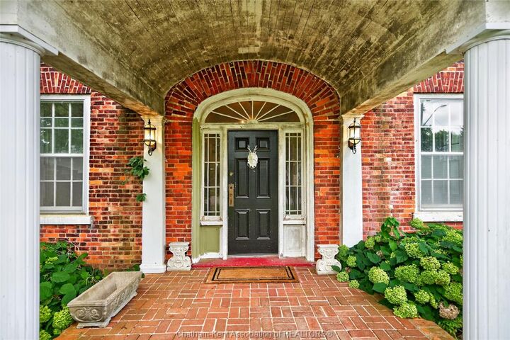 Property Photo: 19080 Hill Road ON N0P 1X0