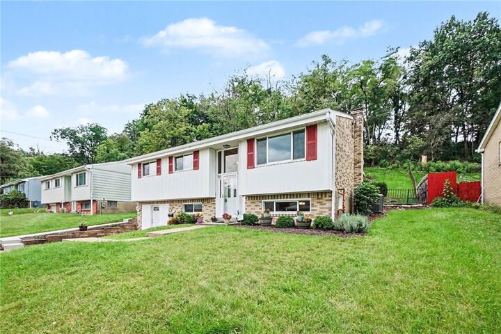 Property Photo: 80 York Drive PA 15214
