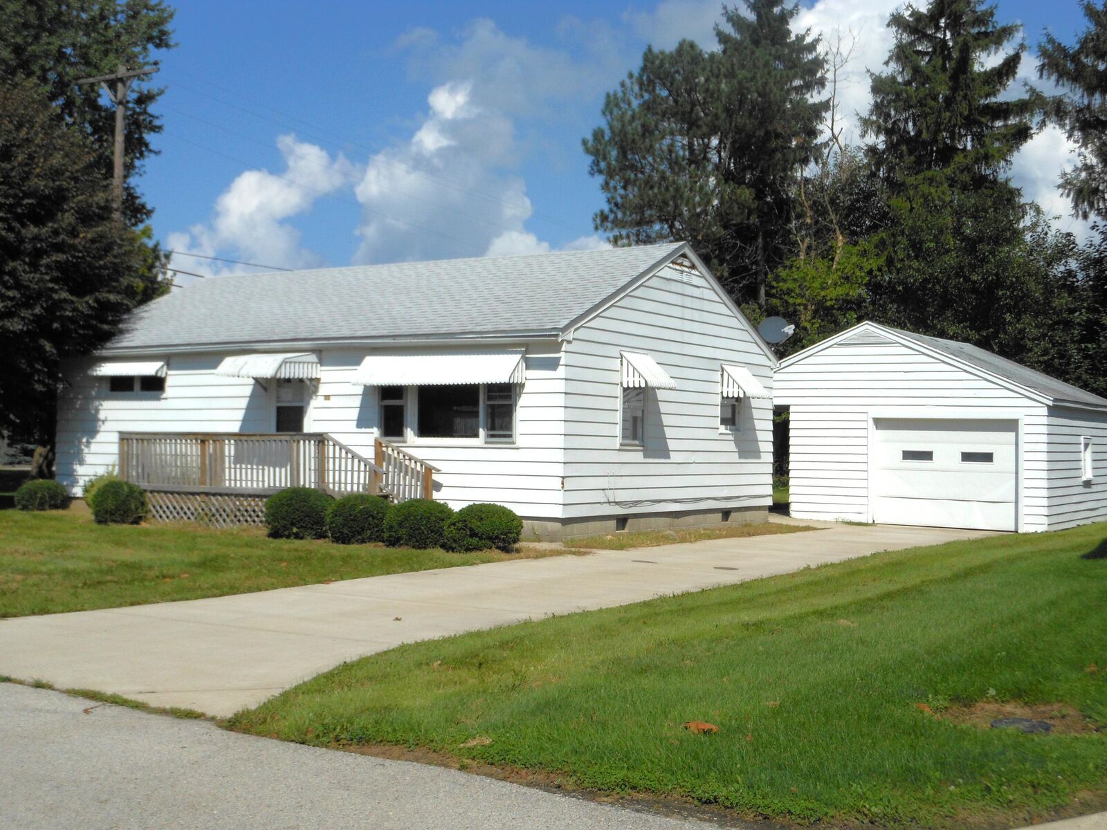 Property Photo:  22 N Plum Street  OH 45354 