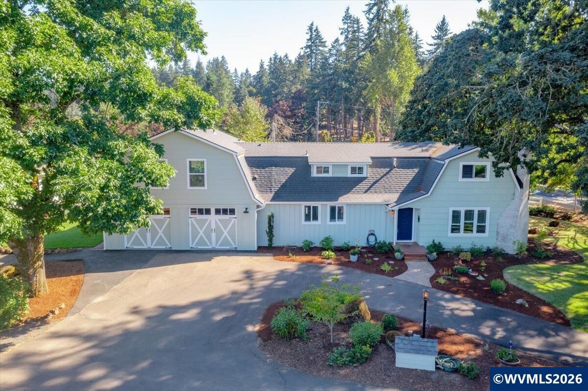 Property Photo:  230 Howell Prairie Rd SE  OR 97317 
