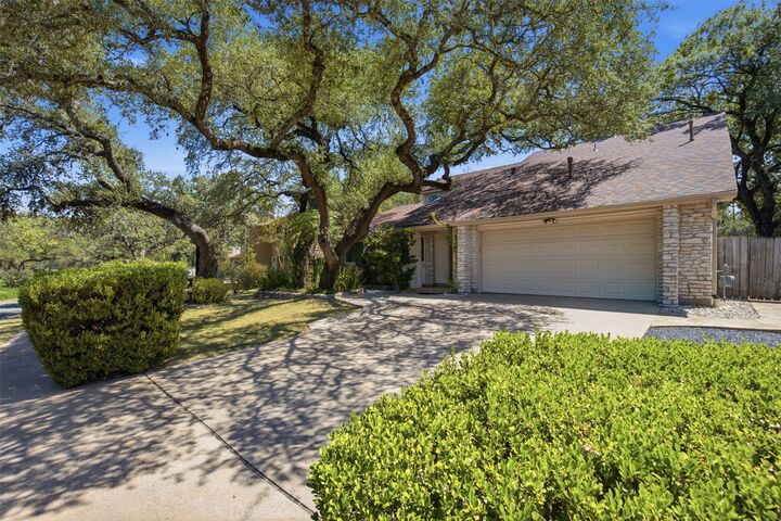 Property Photo:  4605 Grider Pass  TX 78749 
