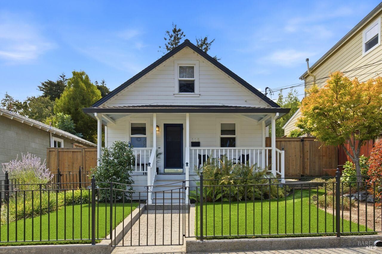 Property Photo: 115 Antonette Avenue CA 94901