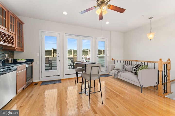 Property Photo: 602 Overlook Park 77 MD 20745