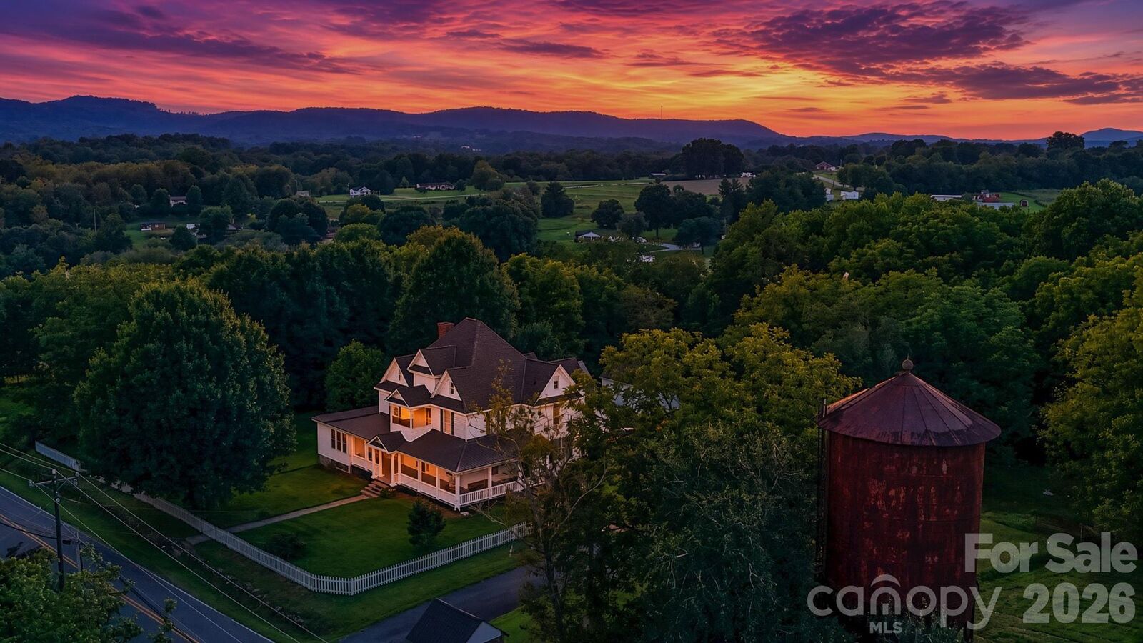 Property Photo: 2386 Liledoun Road NC 28681