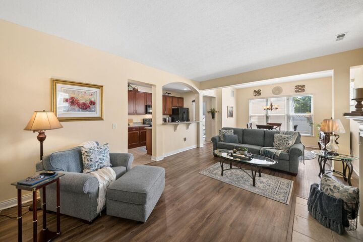 Property Photo:  5573 Lantos Road  OH 43016 