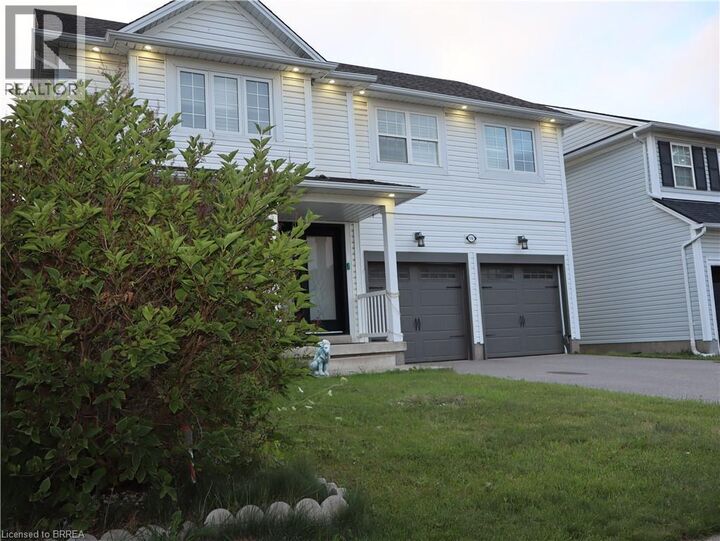 Property Photo:  116 Blackburn Drive Upper  ON N3T 6S2 