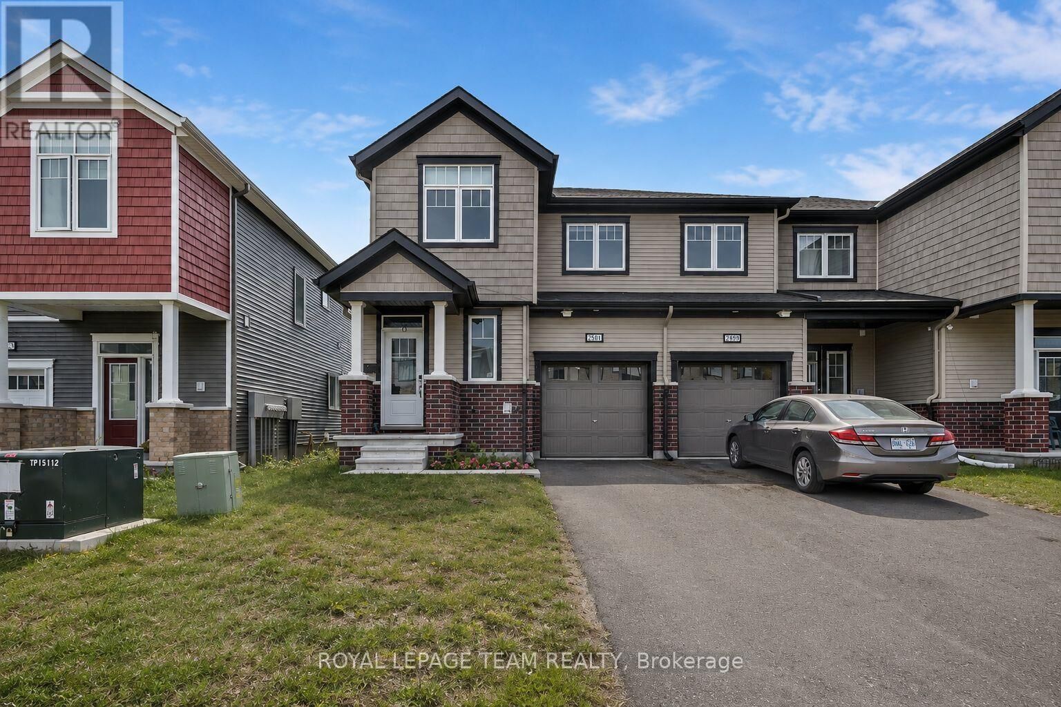Property Photo: 2501 Watercolours Way ON K2J 7B1