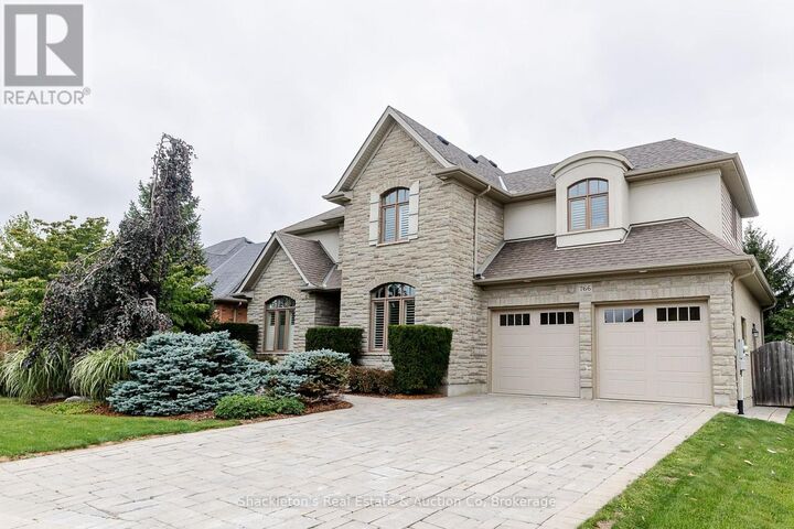 Property Photo: 766 Eagletrace Drive ON N6G 0E9
