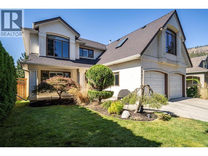 Property Photo: 1867 Portland Avenue BC V1V 1R9