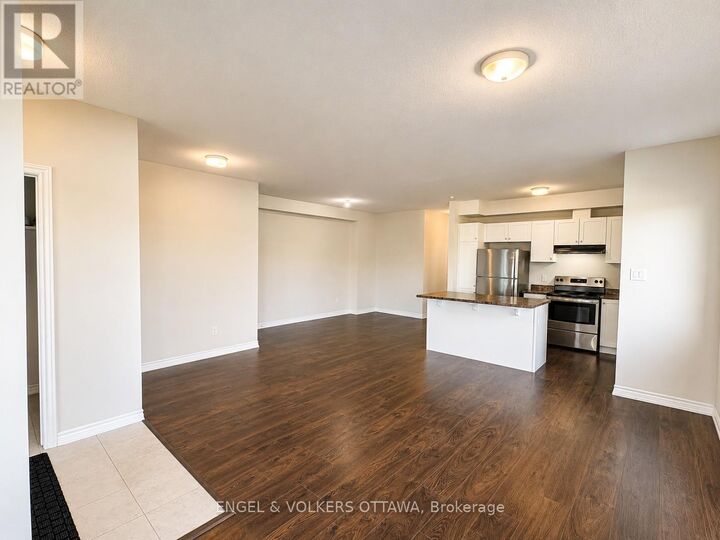 Property Photo: 289 Zenith Private ON K2J 6N2