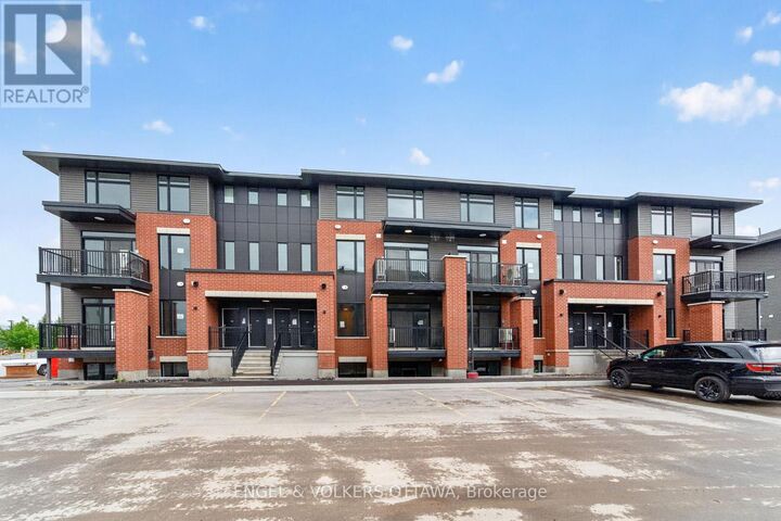 227 Stardust Private — photo 1