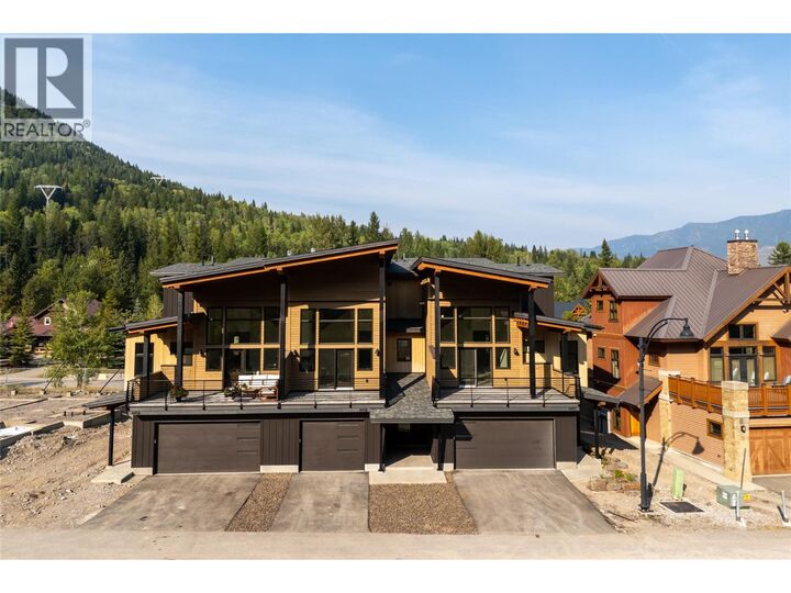 Property Photo: 445 Canyon Trail C BC V0B 1M5