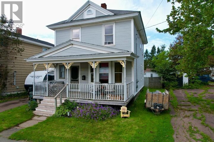 Property Photo:  54 Prince Arthur Street  NS B4H 1W1 