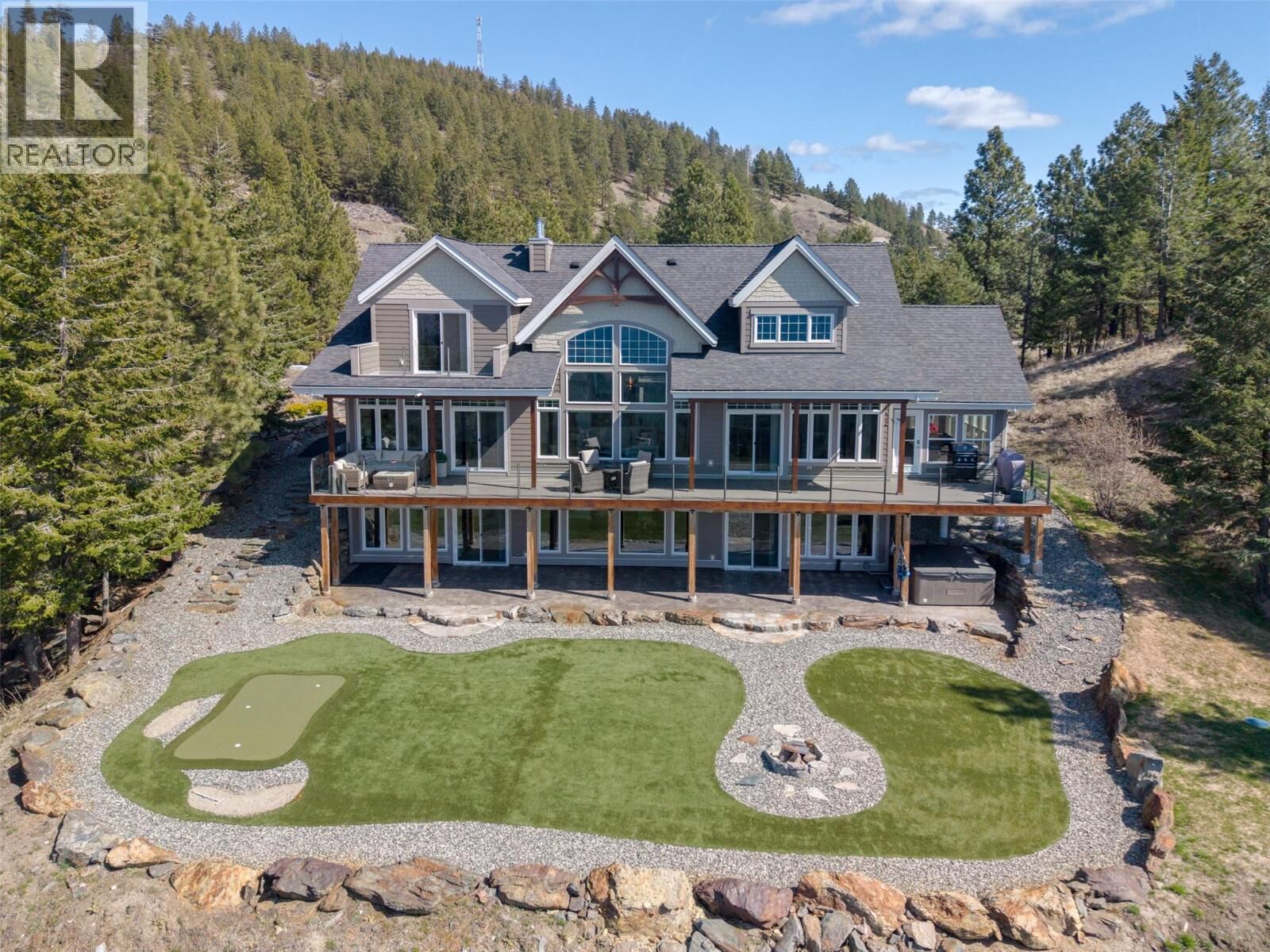 Property Photo: 560 Sasquatch Trail BC V0H 1V3