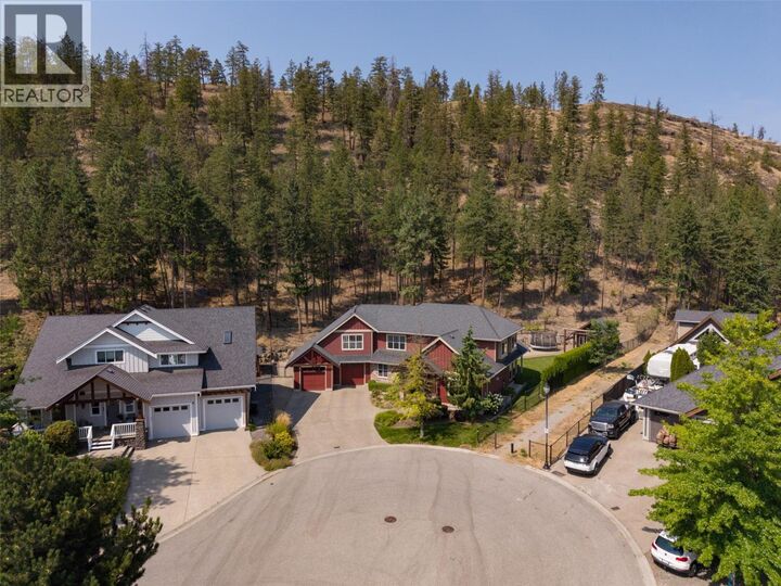 Property Photo: 182 Terrace Hill Court BC V1V 2T2