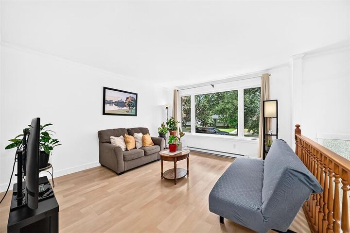 Property Photo:  346 Hampton Street  MB R3J 1P8 