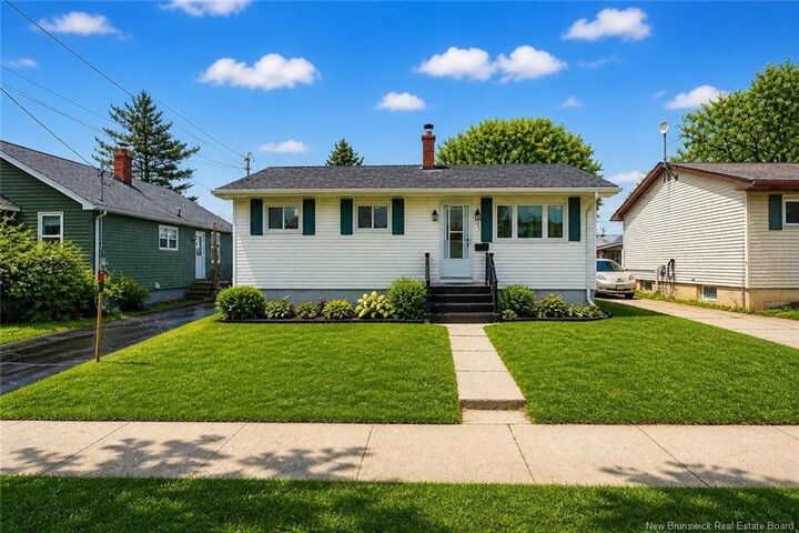 141 Atkinson — photo 1