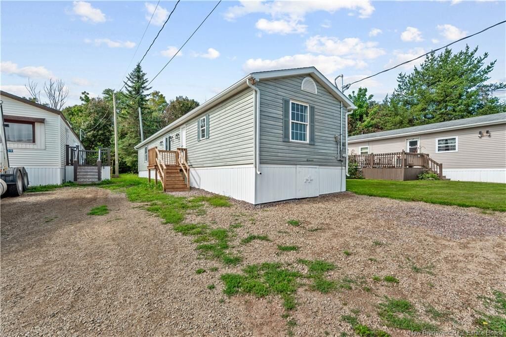 Property Photo:  37 Young Street  NB E4H 3E9 