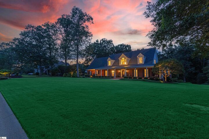 Property Photo: 5 King Eider Way SC 29687