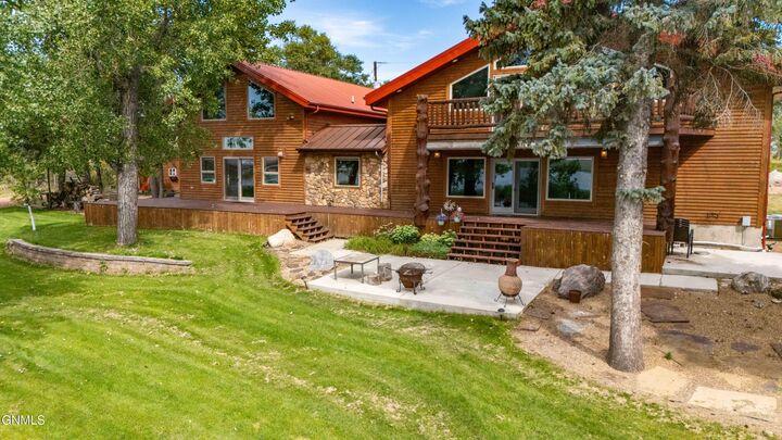 Property Photo: 124 Lake Ilo Drive ND 58626