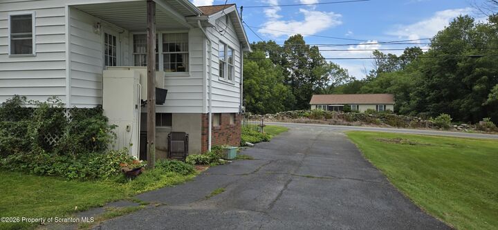 Property Photo:  2551 Easton Turnpike  PA 18472 