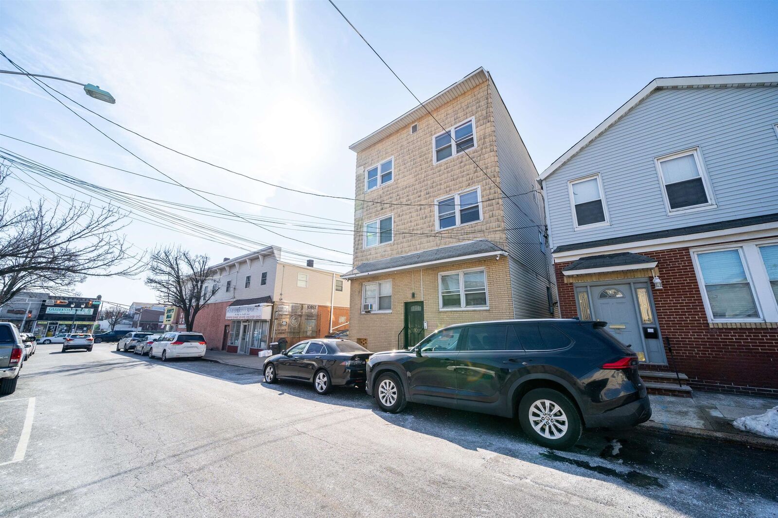 Property Photo: 10 West 21st St 2L NJ 07002