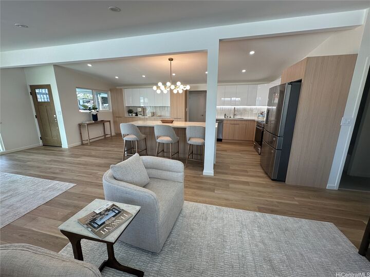 Property Photo: 2433 Hoohoihoi Street HI 96782