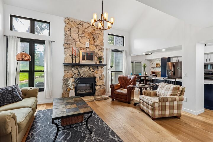 Property Photo:  2648 82nd Street  IA 50322 