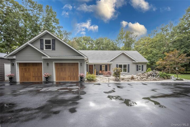 Property Photo:  1440 E Noxon Road  NY 12540 
