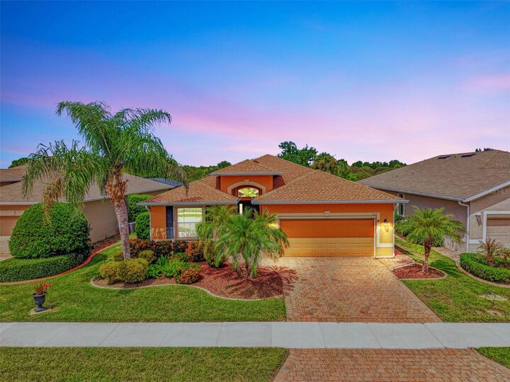 Property Photo: 5221 Canyonland Way FL 34293
