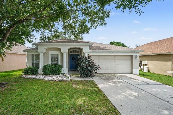 Property Photo: 13102 Early Run Lane FL 33578