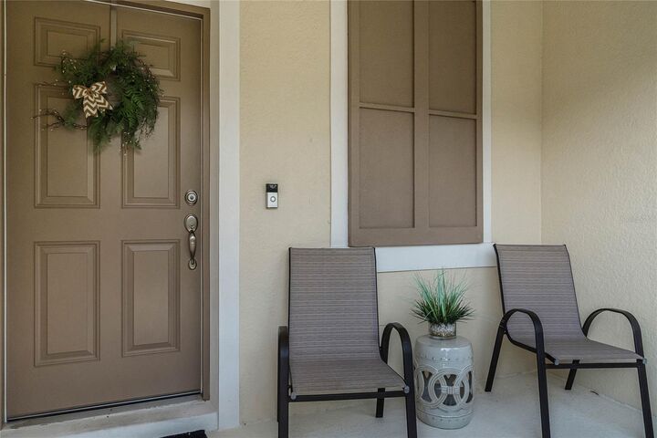 Property Photo: 610 Fortanini Circle FL 34761