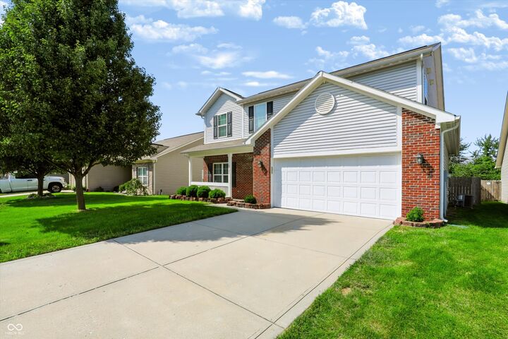 Property Photo:  5826 Edelle Drive  IN 46237 