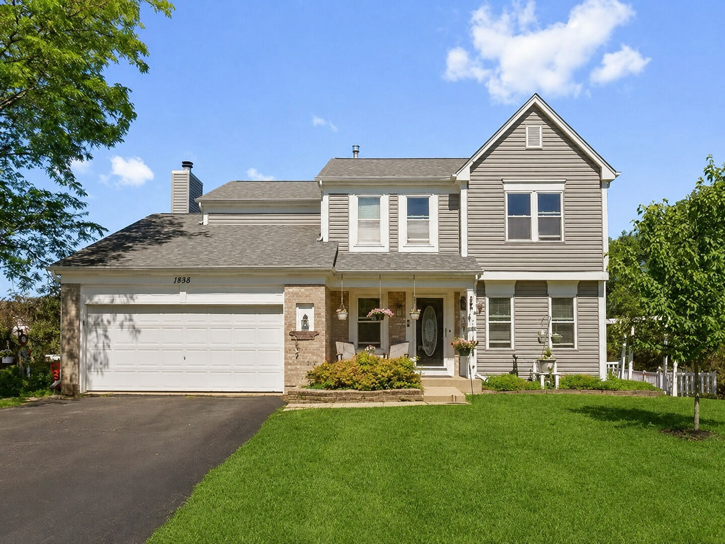 Property Photo:  1898 McRae Lane  IL 60060 