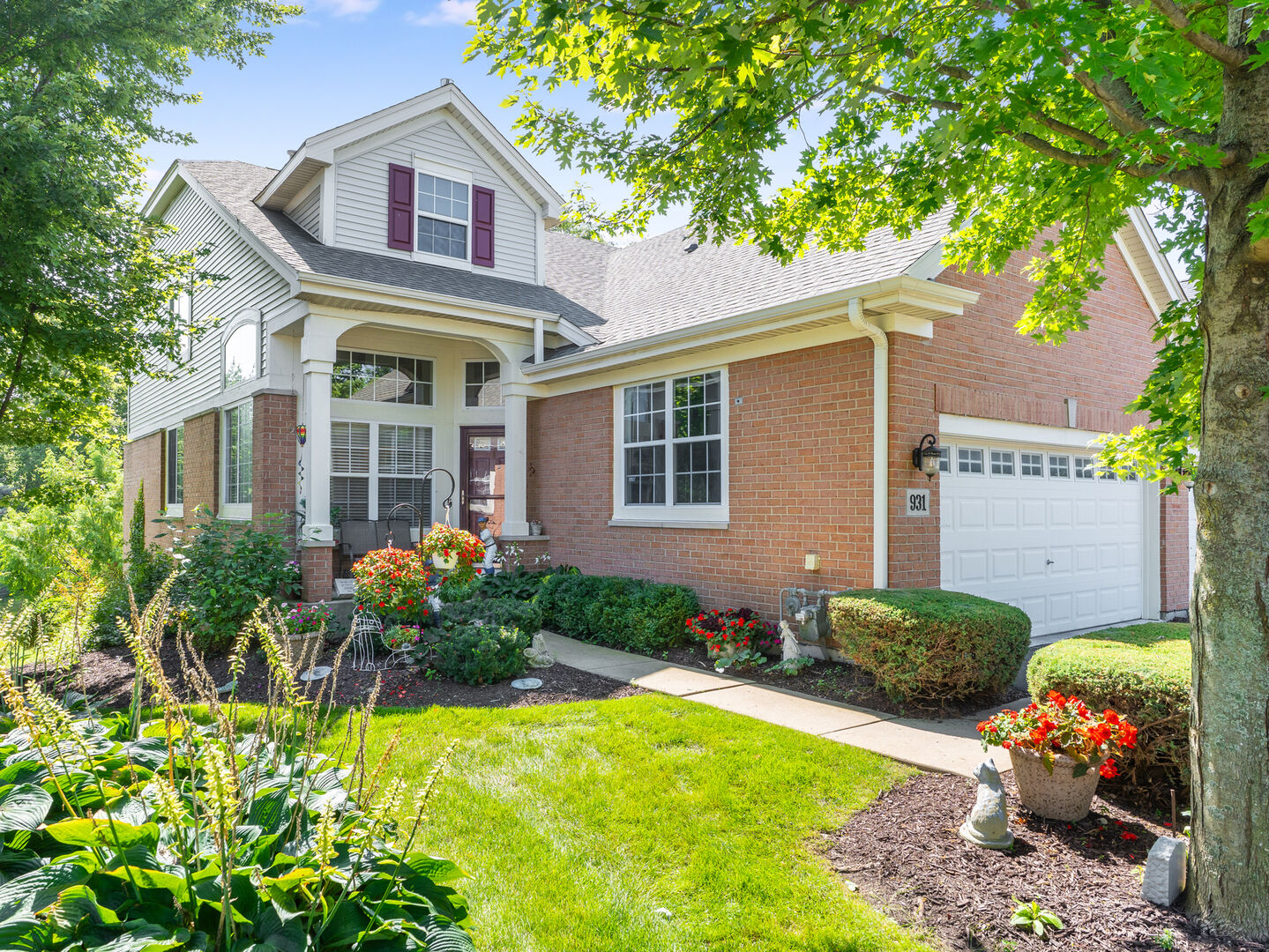 Property Photo:  931 Winners Cup Court  IL 60565 
