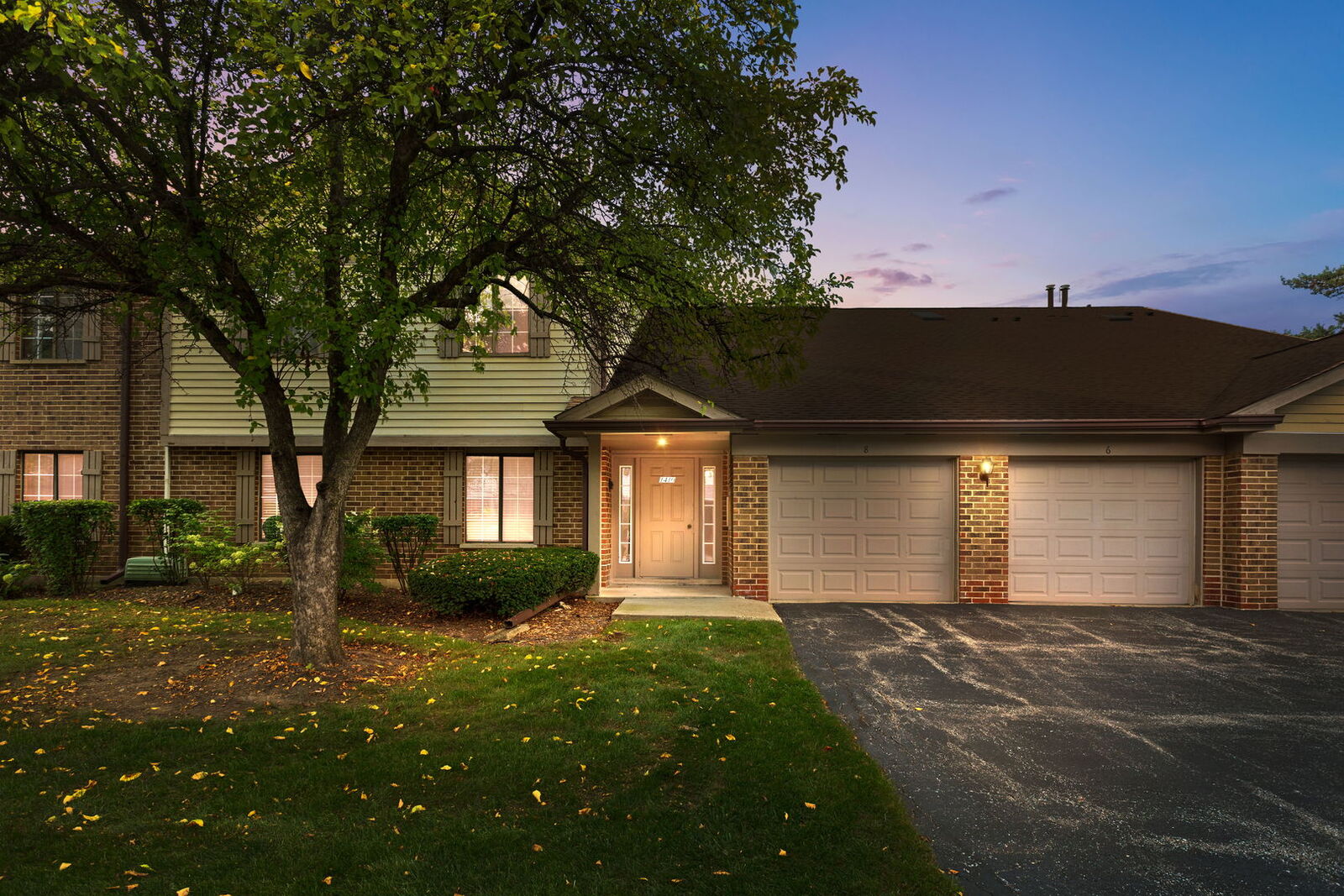 Property Photo: 1410 W Partridge Lane 6 IL 60004