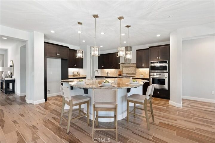 Property Photo:  1476 Vista Tesoro  CA 93444 