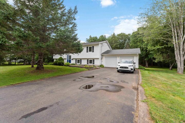 127 Willow Avenue — photo 1